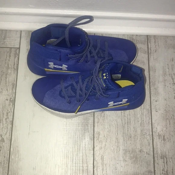 UNDER ARMOUR- Stephen Curry basketball shoes - Picture 4 of 4